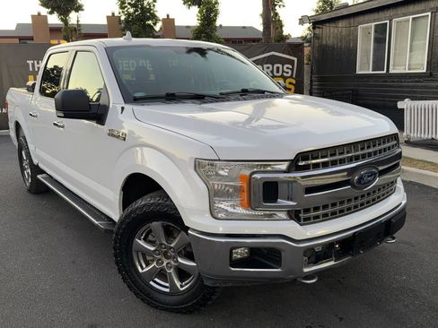 Used 2018 Ford F150 XLT w/ Equipment Group 302A Luxury image 4