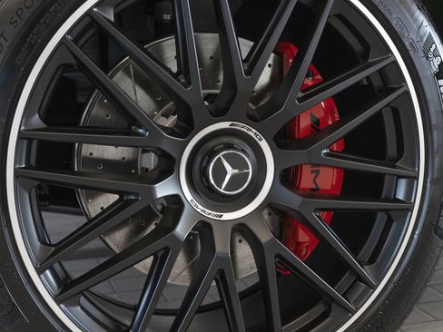 New 2026 Mercedes-Benz GLS 63 AMG 4MATIC image 33