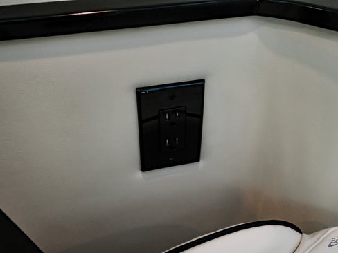 Used 2023 Mercedes-Benz Sprinter 3500 image 72