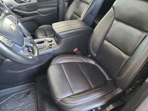 Certified 2023 Chevrolet Traverse LT w/ LPO, Floor Liner Package AWD/4WD image 17
