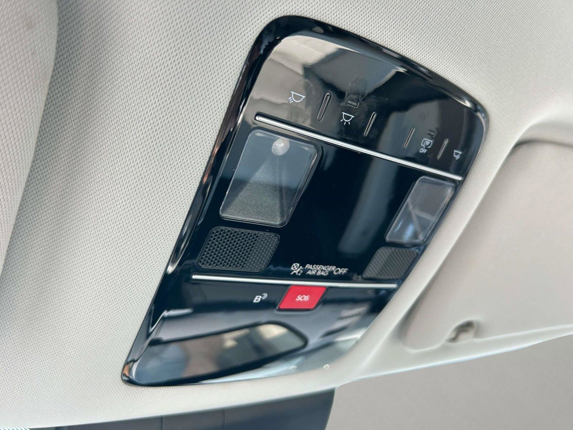 Used 2024 Hyundai Santa Fe SEL FWD image 37