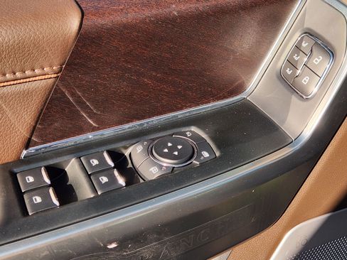 New 2025 Ford F150 King Ranch w/ FX4 Off-Road Package image 22