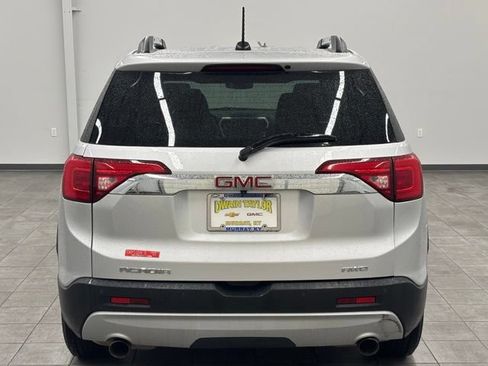 Used 2019 GMC Acadia SLT AWD/4WD image 3
