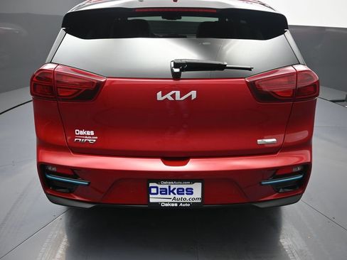 Used 2022 Kia Niro EX Premium image 34