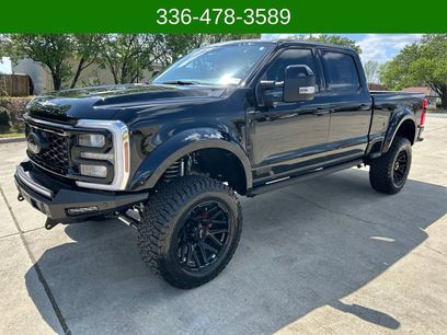 New 2026 Ford F250 Lariat w/ Black Appearance Package