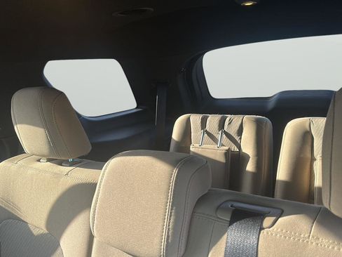 Used 2017 Ford Explorer Base image 14