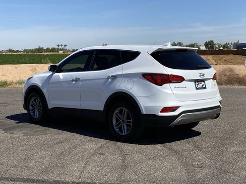 Used 2017 Hyundai Santa Fe Sport FWD image 5
