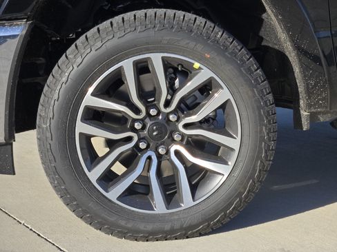 New 2026 RAM 1500 Limited AWD/4WD image 11