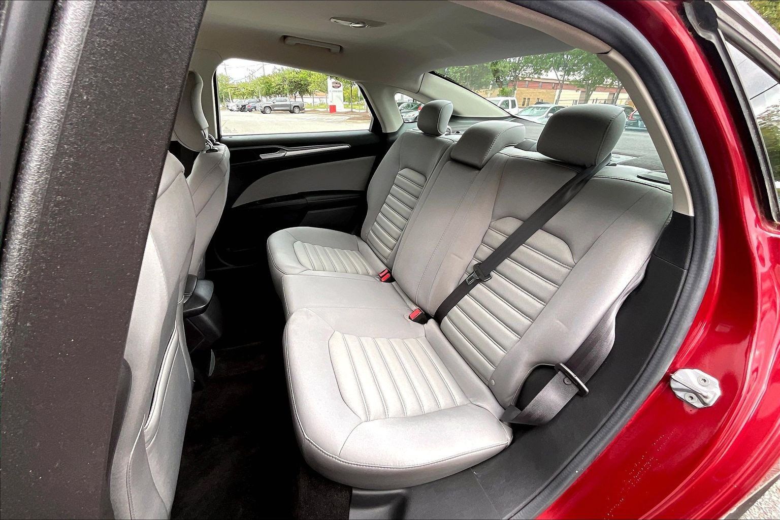 Used 2015 Ford Fusion S FWD image 30