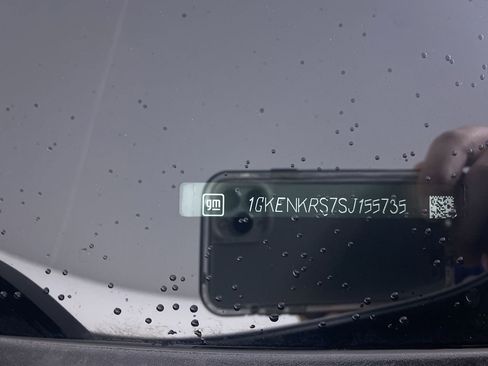 Certified 2025 GMC Acadia Elevation image 17