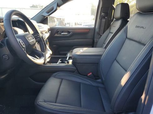 New 2026 GMC Yukon XL Denali w/ Sun & Power Step Package image 19
