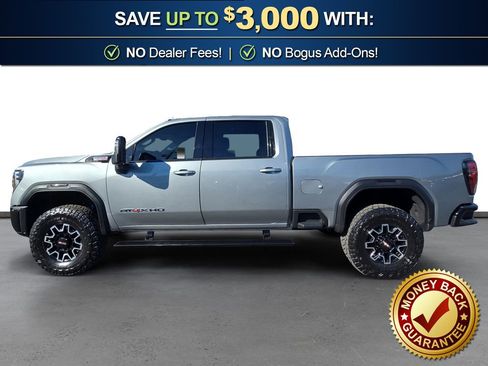 Used 2024 GMC Sierra 2500 AT4X image 2