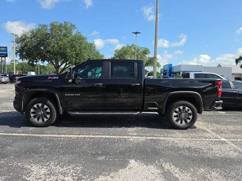Used 2024 Chevrolet Silverado 2500 Custom w/ Custom Value Package AWD/4WD image 6