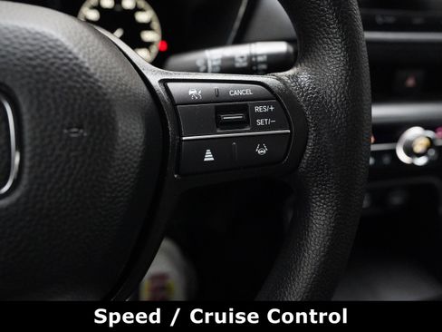 Used 2025 Honda CR-V LX image 23