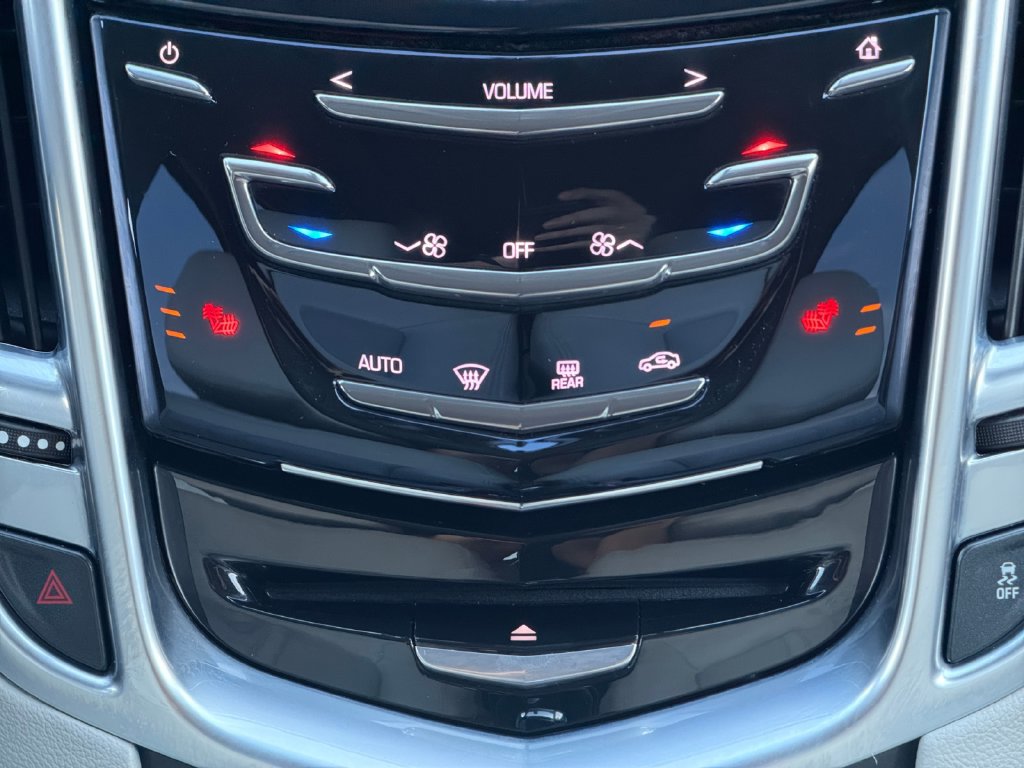 Used 2015 Cadillac SRX Luxury AWD/4WD image 12