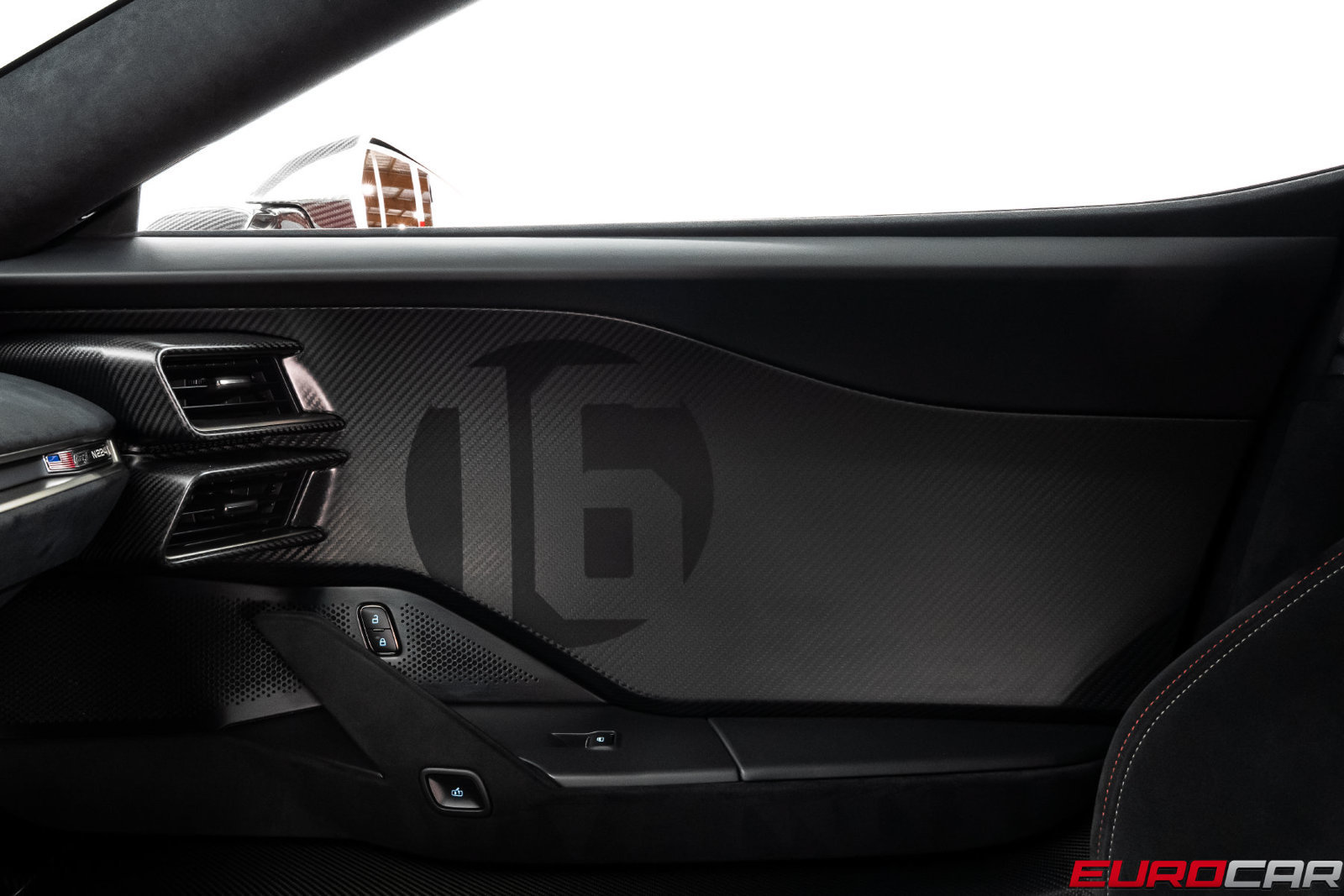 Used 2022 Ford GT Heritage Edition RWD image 40