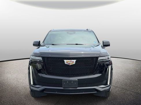Used 2021 Cadillac Escalade ESV Sport w/ Heavy-Duty Trailer Package AWD/4WD image 8