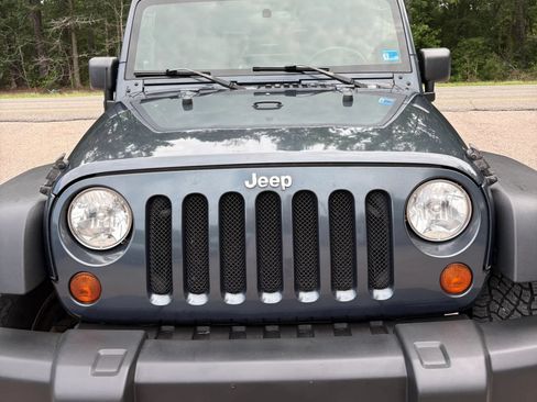 Used 2008 Jeep Wrangler X AWD/4WD image 9