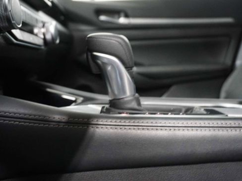 Used 2023 Nissan Altima 2.5 SV image 21