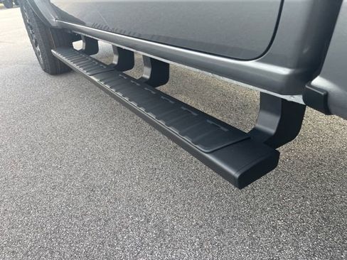 New 2026 GMC Canyon Elevation w/ Convenience Package image 10