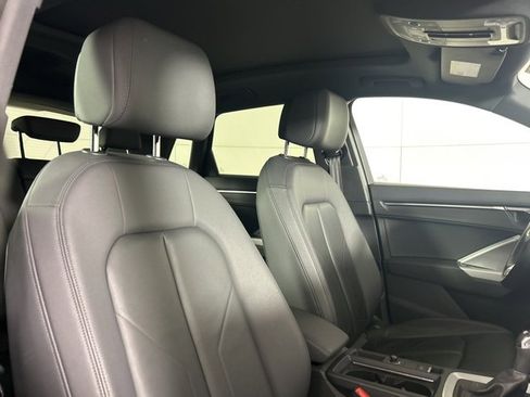 Certified 2022 Audi Q3 2.0T Premium w/ Convenience Package image 12