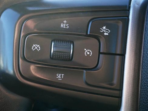 Used 2024 GMC Sierra 3500 SLE image 11