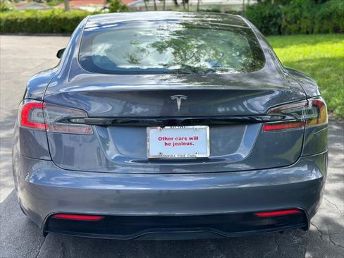 Used 2022 Tesla Model S AWD/4WD image 8