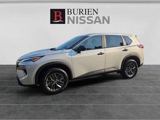 Used 2024 Nissan Rogue S FWD video 1