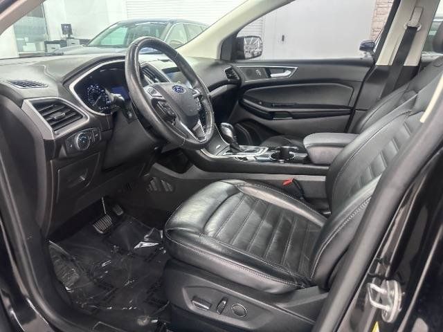 Used 2017 Ford Edge SEL w/ Equipment Group 201A AWD/4WD image 8