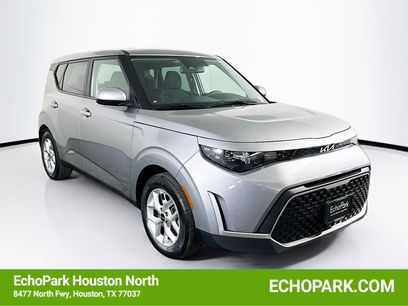 Used 2025 Kia Soul LX w/ LX Technology Package