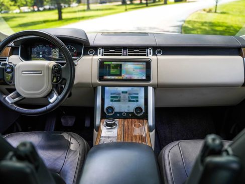 Used 2018 Land Rover Range Rover Long Wheelbase Supercharged AWD/4WD image 17