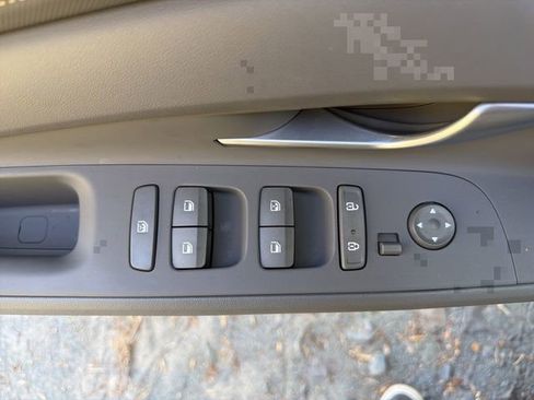 Certified 2023 Hyundai Elantra SEL w/ Convenience Package FWD image 17
