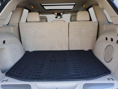 Used 2015 Jeep Grand Cherokee Overland w/ Trailer Tow Group IV image 17