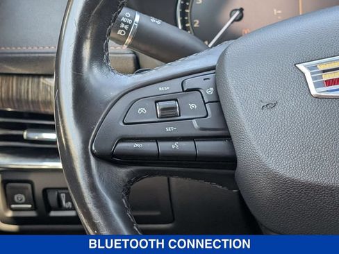Used 2019 Cadillac XT4 Premium Luxury AWD/4WD image 21