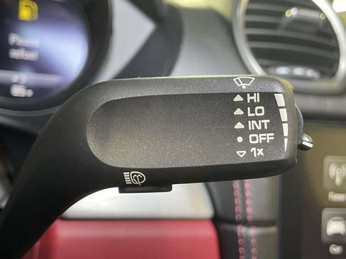 Certified 2025 Porsche 718 Boxster S RWD image 39