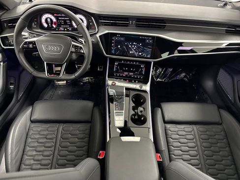 Certified 2024 Audi RS 6 performance AWD/4WD image 13