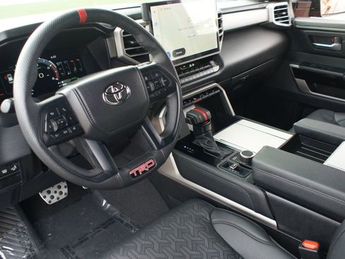 Used 2025 Toyota Sequoia Limited image 16