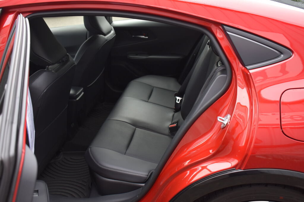 Certified 2026 Toyota Prius XLE FWD image 20