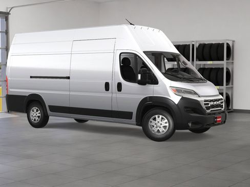 New 2024 RAM ProMaster 3500 w/ Quick Order Package 22G SLT image 23