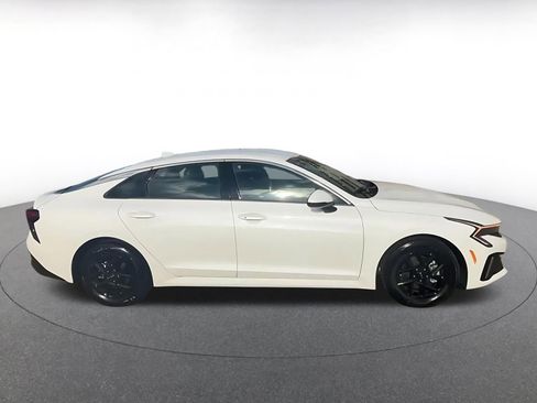 Used 2025 Kia K5 LXS image 16