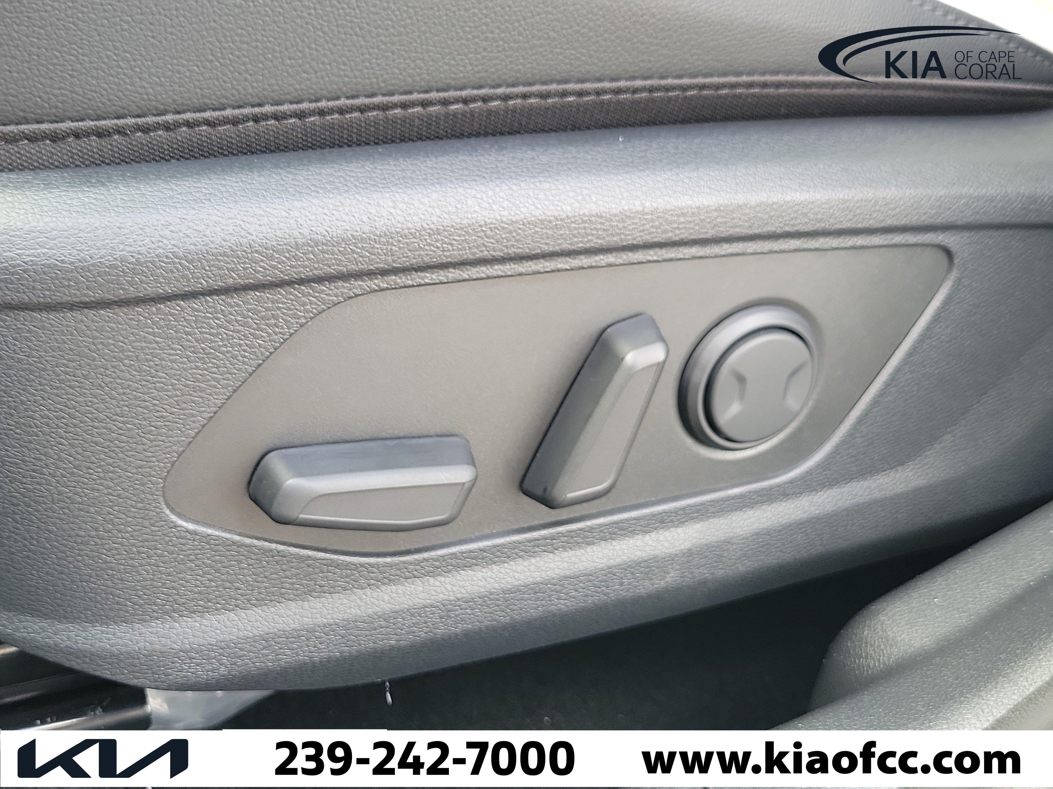 New 2027 Kia Sportage SX FWD image 23