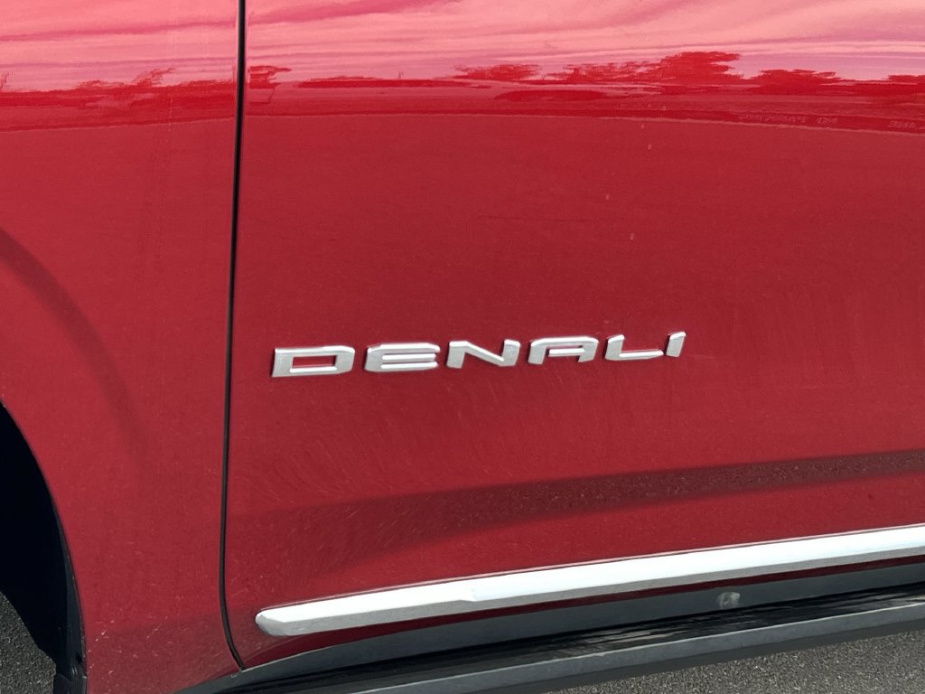 New 2026 GMC Yukon Denali w/ Denali Reserve Package AWD/4WD image 33