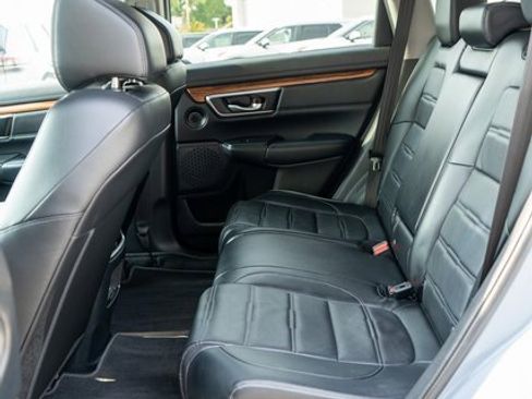 Used 2020 Honda CR-V Touring image 11