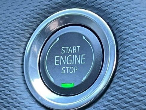 New 2026 Chevrolet Equinox LT w/ Convenience Package II AWD/4WD image 30