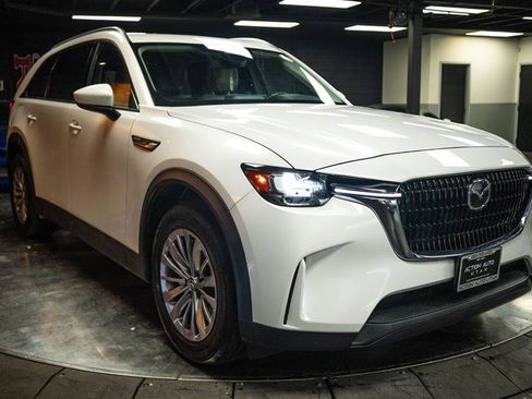 Used 2024 MAZDA CX-90 Plug-In Hybrid w/ Preferred AWD/4WD image 5