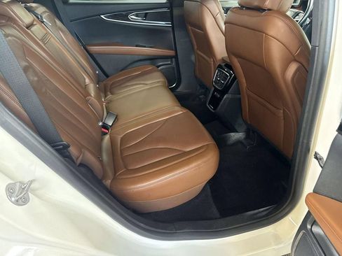 Certified 2023 Lincoln Nautilus Reserve AWD/4WD image 31