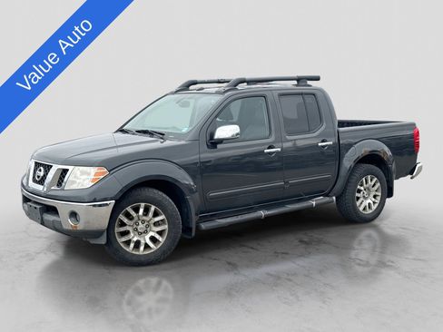 Used 2011 Nissan Frontier SL w/ Moonroof Pkg AWD/4WD image 1