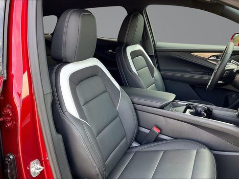 New 2025 Chevrolet Blazer EV LT FWD image 11