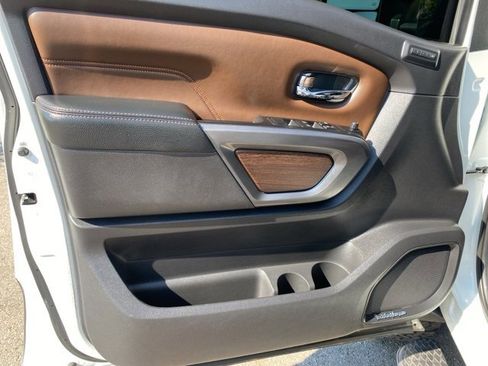 Used 2016 Nissan Titan Platinum Reserve image 16