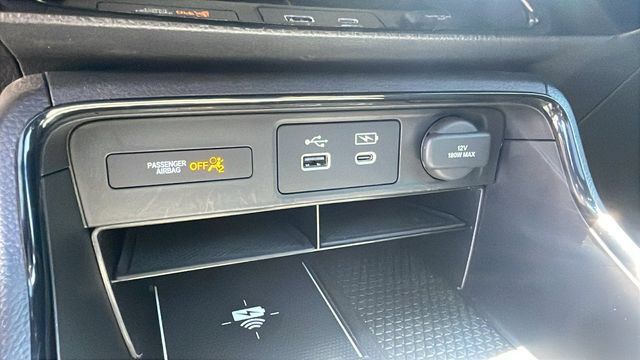 Used 2025 Honda CR-V Sport Touring image 18